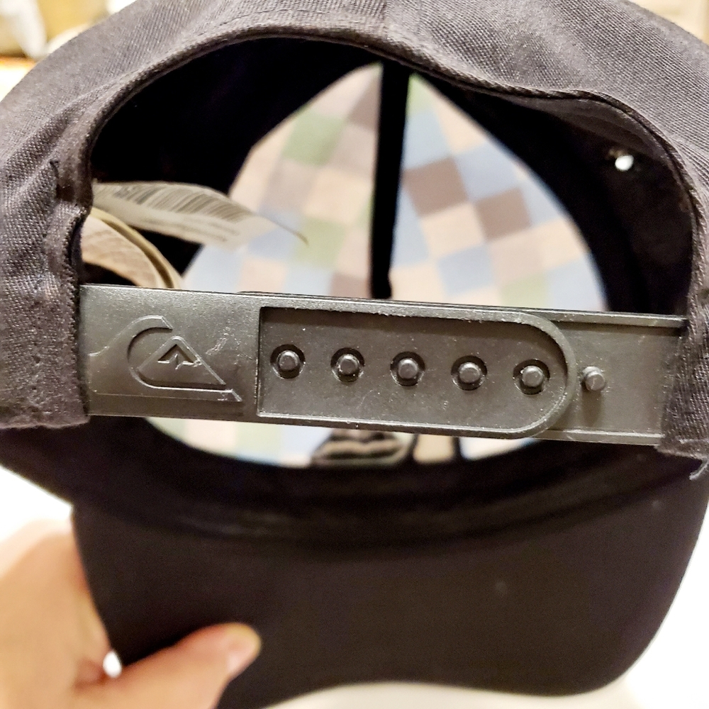Quicksilver snap-back cap - Picture 7 of 7